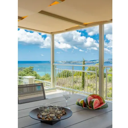 Villa Lassi Fos